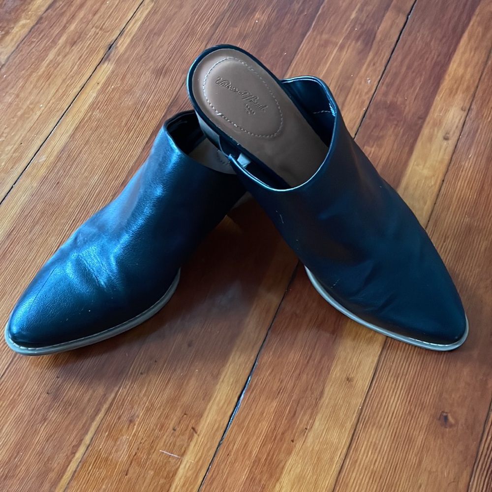 Universal Thread Black Slip Boot - image 2